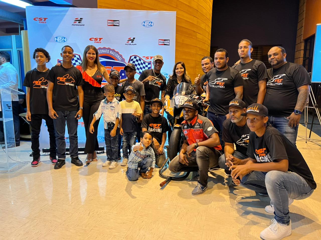 Anuncian inicio del Campeonato Nacional de Motovelocidad CST TIRES y el Campeonato Nacional de Automovilismo Máximo Sarraff In Memoriam 2022